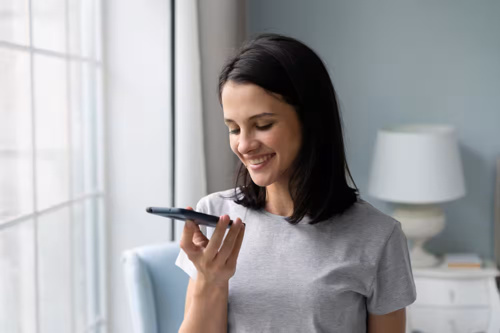 How Multilingual Voice AI Improves User Experience Across All Sectors